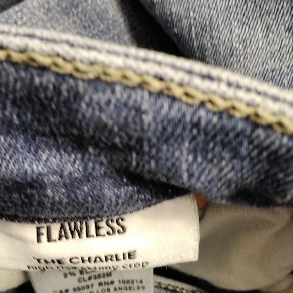 JOE'S Charlie Denim Jeans For Women  Size 32 - Picture 4 of 5